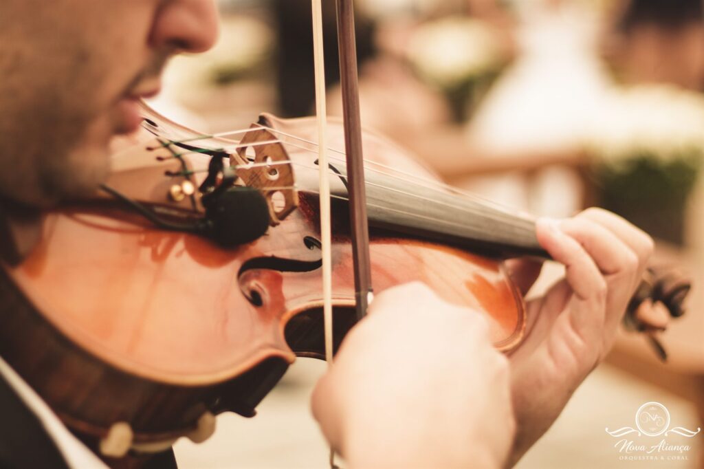 Violinista da Nova Aliança tocando em cerimônia de casamento